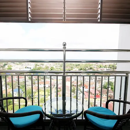 Husna Apartment Dperdana Kota Bharu Exterior photo